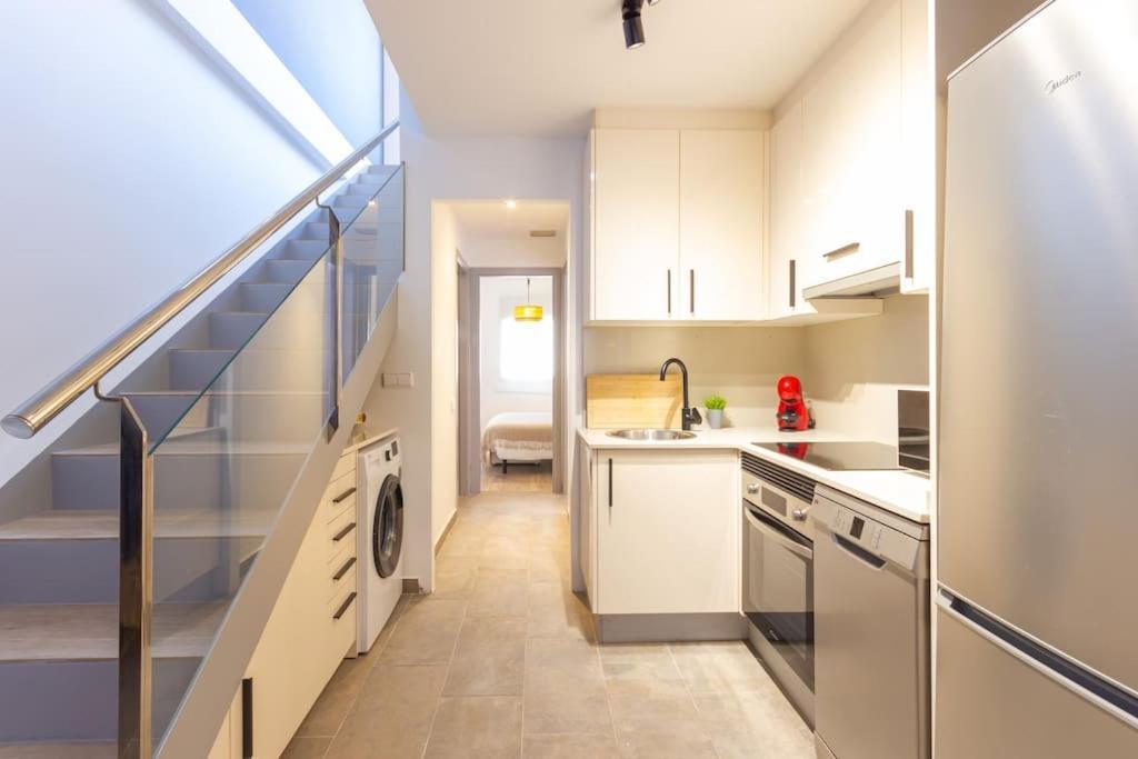 Duplex With Terrace Near Bcn Apartment Terrassa Exterior photo